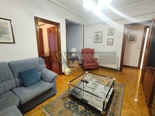 Piso en alquiler en Centro en Logroño