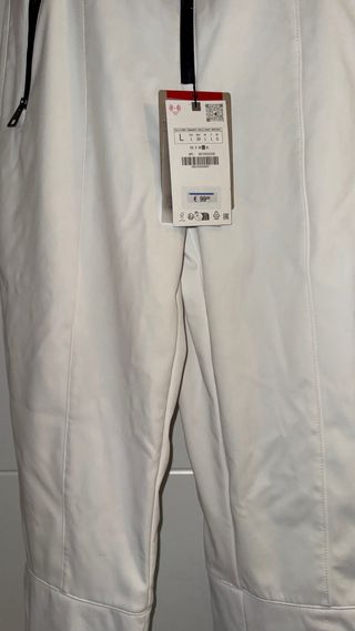 Mono de nieve Zara negro y marrón nuevo