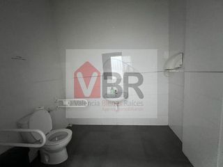 Local comercial en alquiler en L´Amistat en Valencia