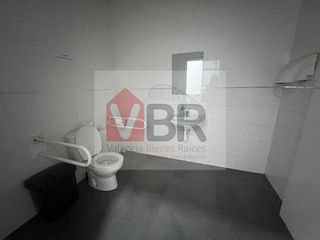 Local comercial en alquiler en L´Amistat en Valencia