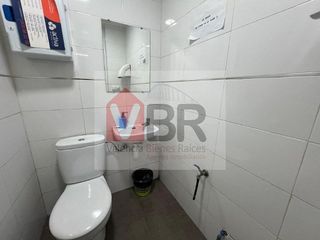 Local comercial en alquiler en L´Amistat en Valencia