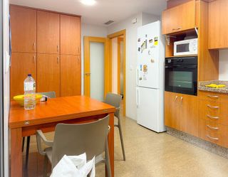 Piso en alquiler en Ensanche - Diputación en Alicante