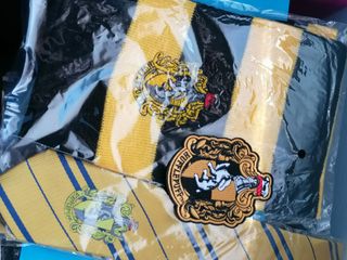Bufanda y Corbata Hufflepuff Harry Potter