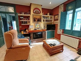 Chalet en venta en Novelda