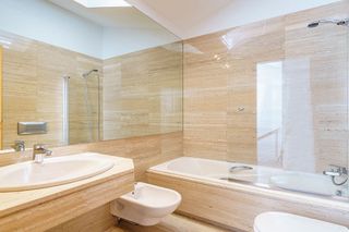 Casa adosada en alquiler en La Finca en Pozuelo de Alarcón