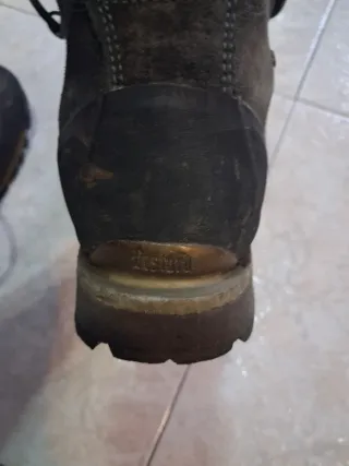 Botas alpinismo semirrigidas Bestard.