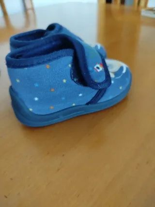 Zapatillas de casa para niño