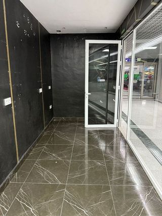 Local comercial en alquiler en Sotogrande Costa en San Roque