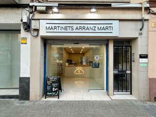 LOCAL EN TRASPASO EN EL CENTRO DE SABADELL