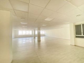 Oficina en alquiler en La Dreta de l'Eixample en Barcelona