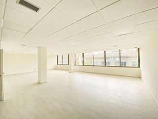 Oficina en alquiler en La Dreta de l'Eixample en Barcelona