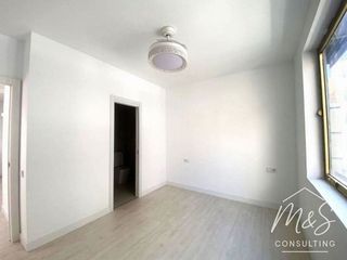 Piso en venta en Centro en Alicante