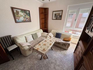 Piso en alquiler en San Mamés - La Palomera en León