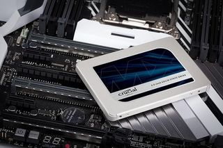SSD CRUCIAL 1 TERA + Caja Externa AISENS 2.5 SSD