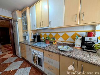 Piso en alquiler en Linares