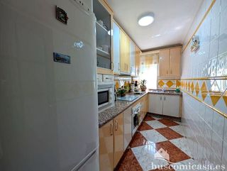 Piso en alquiler en Linares