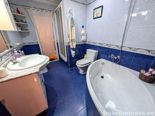 Piso en alquiler en Linares