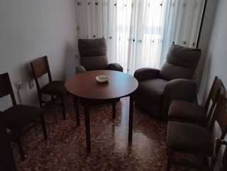 Piso en alquiler en Santa Cruz - Industria - Polígono Campollano en Albacete