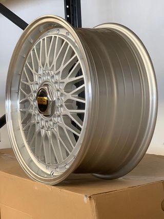 Godo RS 7.5x17 4x114.3 4x100 et38 RS stilo bbs