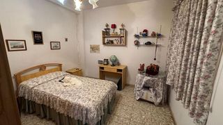 Chalet en venta en Linares