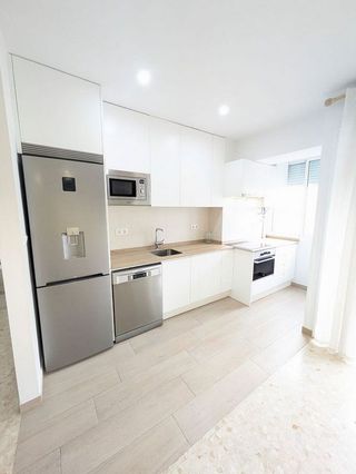 Piso en alquiler en Doctor Barraquer - G. Renfe - Policlínico en Sevilla