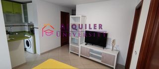 Piso en alquiler en El Plantinar - Felipe II - Tiro de Línea en Sevilla