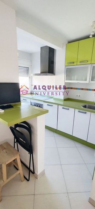 Piso en alquiler en El Plantinar - Felipe II - Tiro de Línea en Sevilla