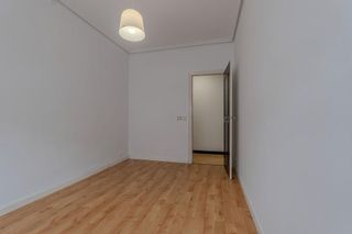 Piso en venta en Portillejo - Valdegastea en Logroño