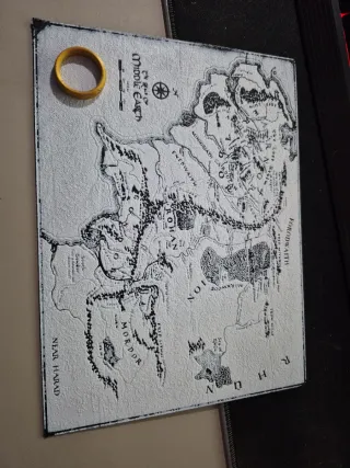 Lámina Mapa Tierra Media 3D con anillo