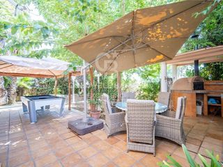 Chalet en venta en Riba-roja de Túria