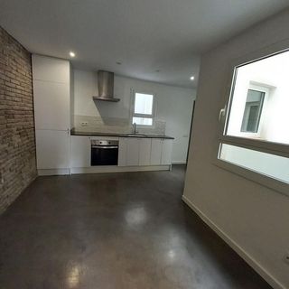 Piso en venta en El Raval en Barcelona