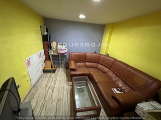Local comercial en venta en Pubilla Cases en Hospitalet de Llobregat, L´