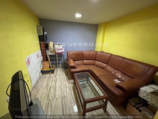 Local comercial en venta en Pubilla Cases en Hospitalet de Llobregat, L´