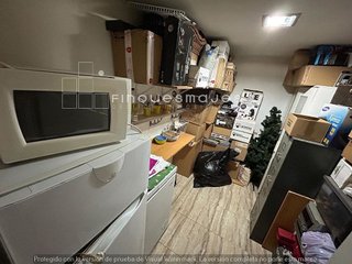 Local comercial en venta en Pubilla Cases en Hospitalet de Llobregat, L´