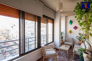 Piso en venta en Los Remedios en Sevilla