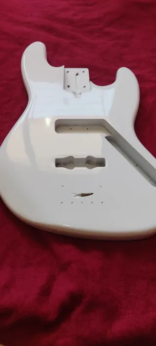 PINTA tu Bajo eléctrico!