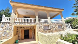 Chalet en venta en Los Balcones - Los Altos del Edén en Torrevieja