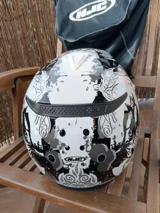 Casco HJC Motocross/Enduro Talla XS. Peso 1200 g.