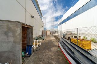 Nave industrial en venta en Móra d´Ebre