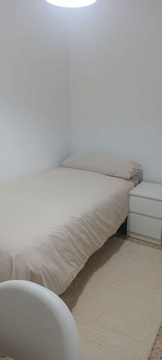 Piso en alquiler en Poligono Sur - La Oliva - Letanías en Sevilla