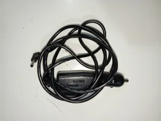 Navegador GPS TomTom portátil