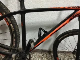 Bicicleta KTM Montaña Carbono