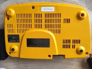 Nintendo 64 Pikachu + Controller Blu