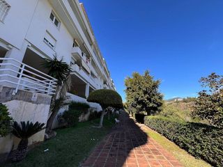 Piso en alquiler en El Mayorazgo - El Limonar en Málaga