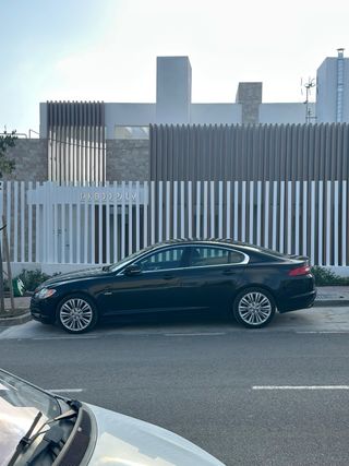 Jaguar XF 2011