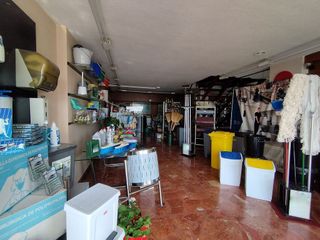 Local comercial en venta en Castilla - Hermida en Santander