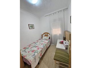 Piso en venta en Juan XXIII en Alicante