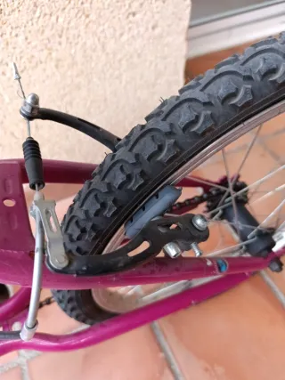 Bicicleta niña rosa y azul