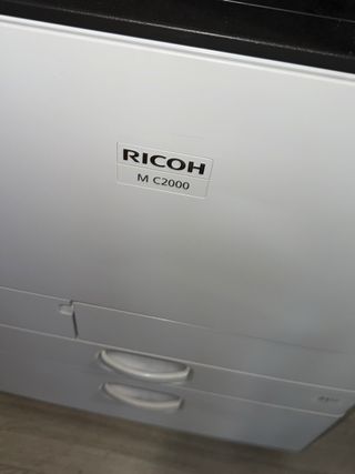 Impresora Ricoh M C2000 Blanca
