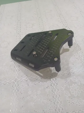 Base Soporte Maletero Honda PCX